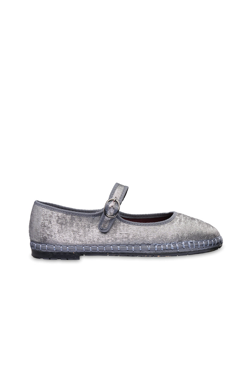LAVINIA SHOES IN SILVER - CULT MIA