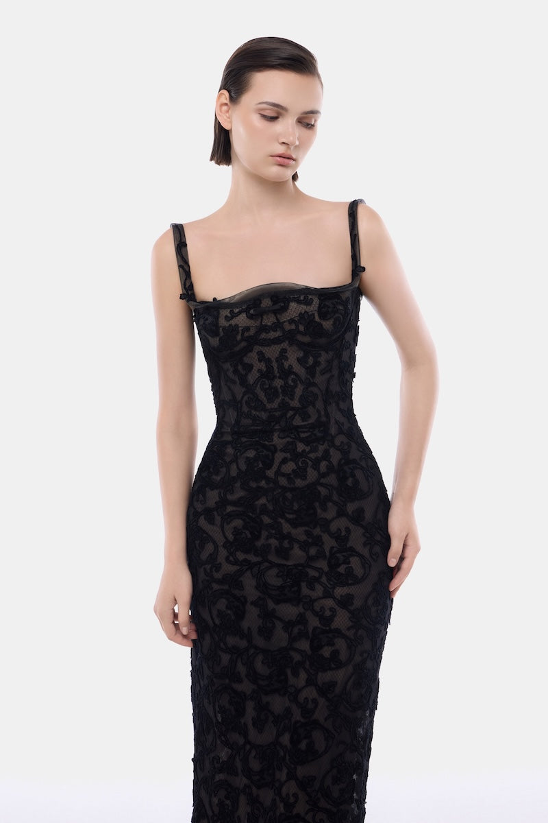 Black straight neckline bodice dress from Montsand, elegant gown with fitted bodice and flowing midi skirt.