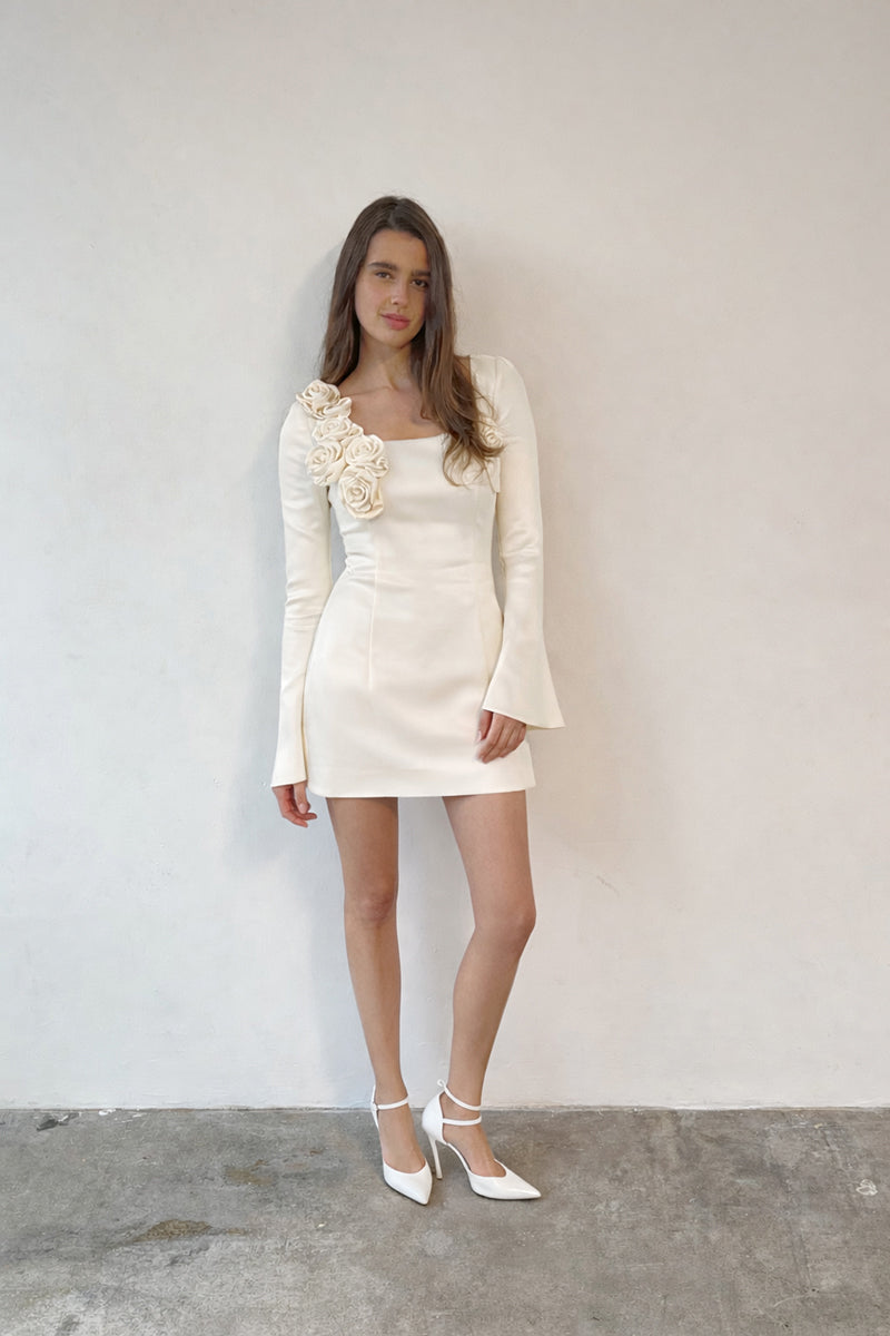 Junie GIGI DRESS IN White