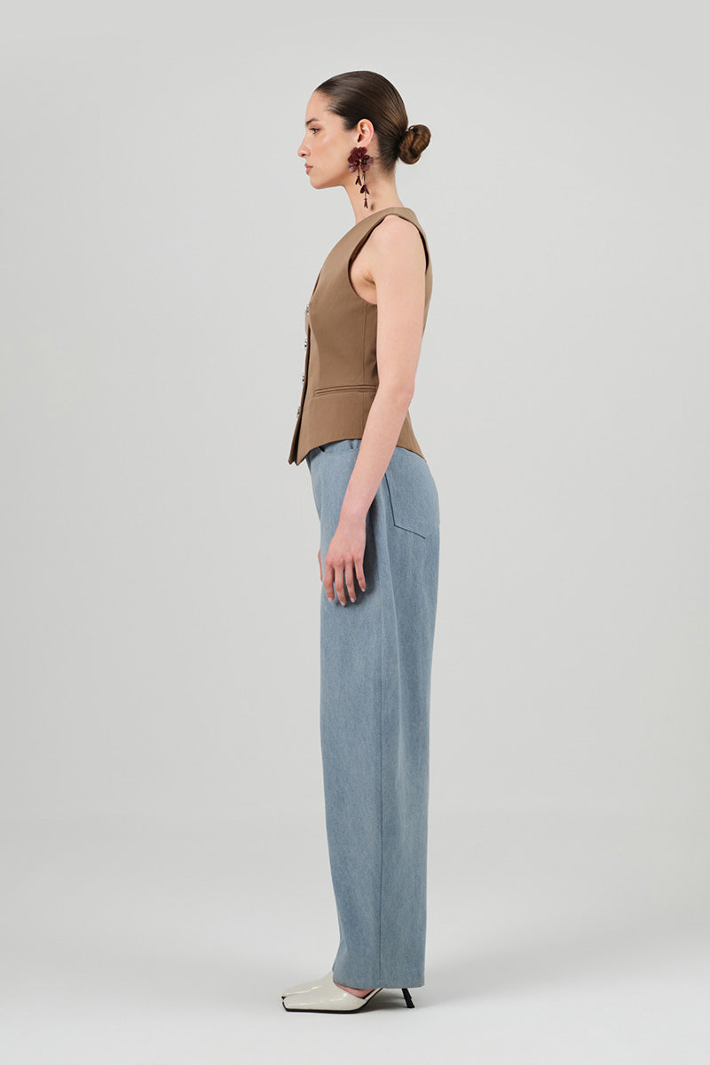 Izakova khaki waistcoat, IMA GILET in a tailored sleeveless vest style, displayed on a hanger with a neutral background.