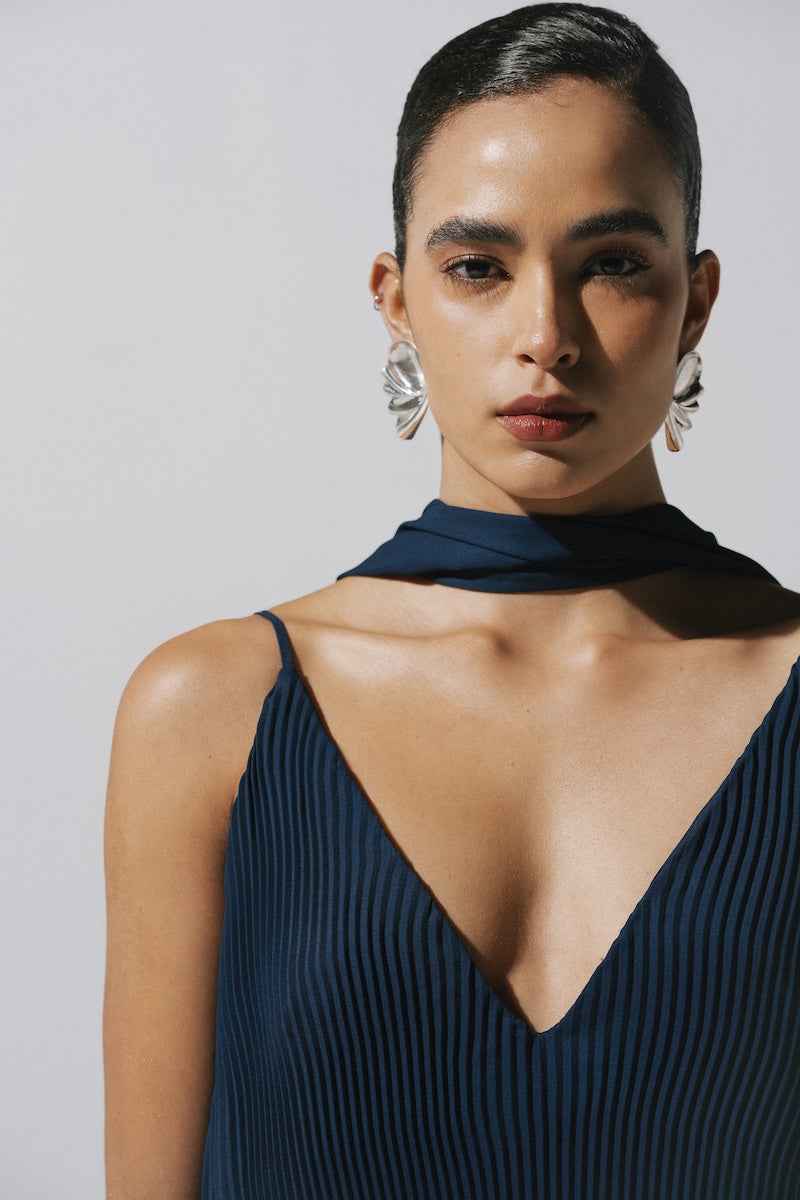 Night blue Danielle maxi dress by Baobab, flowing fabric and elegant design perfect for summer or special occasions.