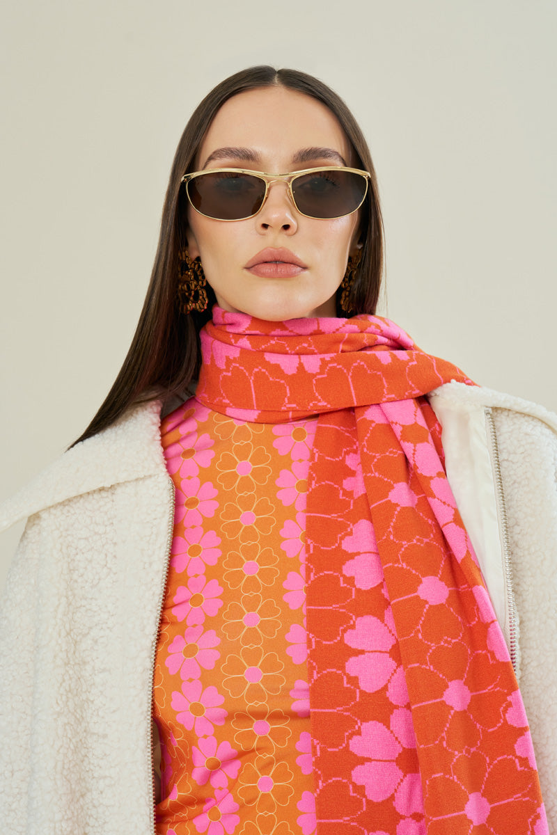 SUN-KISSED FLORAL KNIT SCARF - CULT MIA