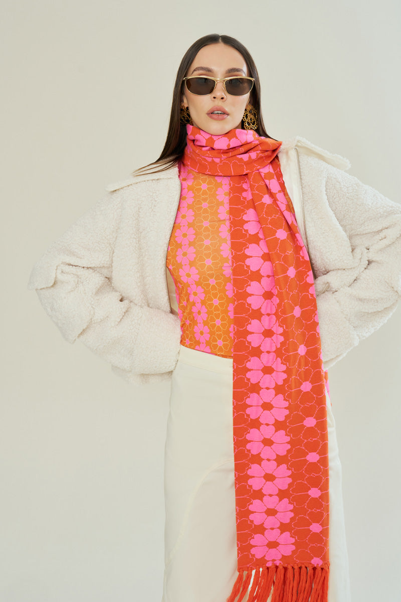 SUN-KISSED FLORAL KNIT SCARF - CULT MIA