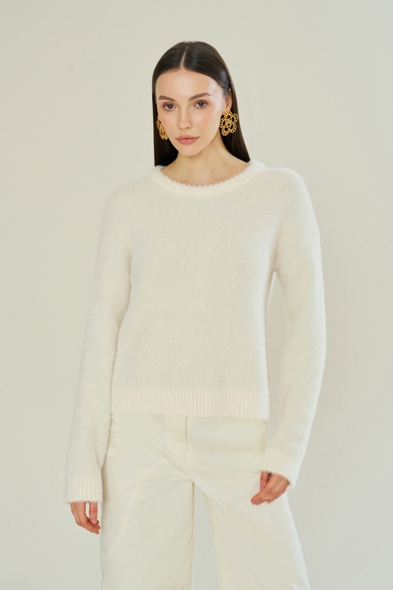 SOFT VANILLA OVERSIZE ICONIC KNIT - CULT MIA