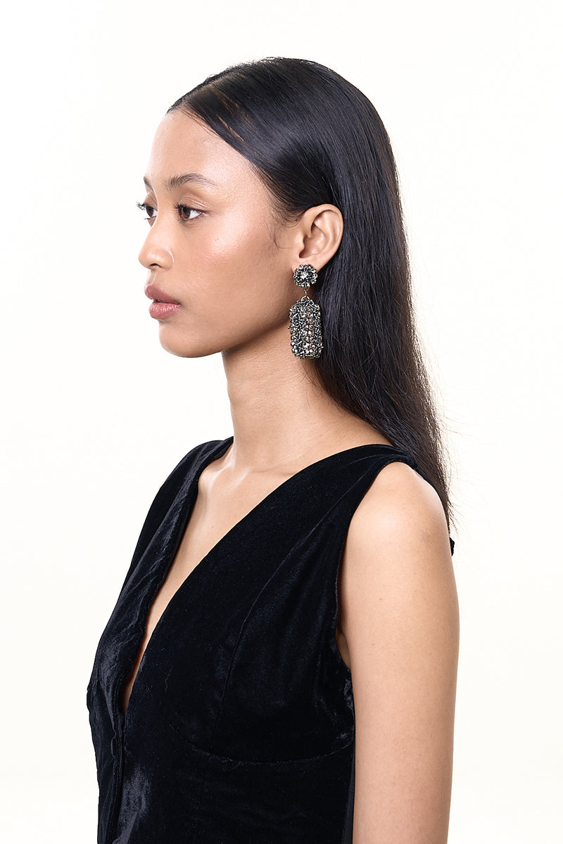 CLEO GREY EARRINGS - CULT MIA