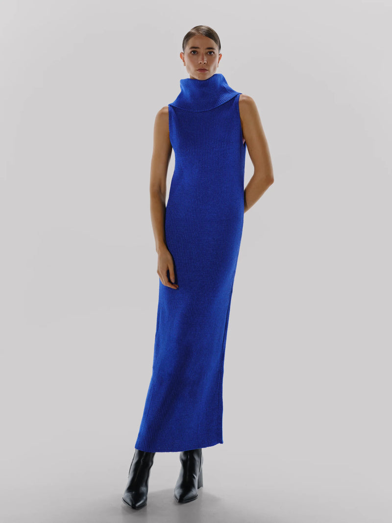 LOVER DRESS IN MOONLIGHT