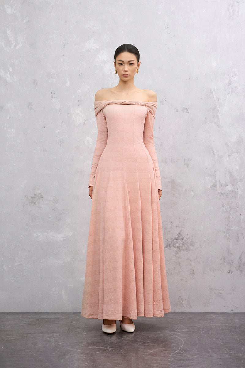 ELOWEN DRESS IN PINK