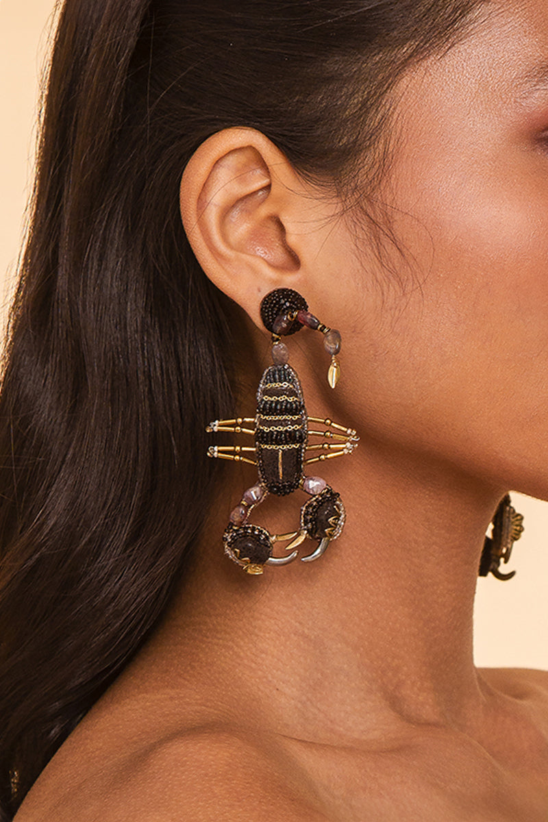 SCORPION EARRINGS - CULT MIA