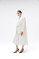 Studio NK ETHERAL Blazer in ivory, tailored blazer with a sleek fit, featuring classic lapels and long sleeves.