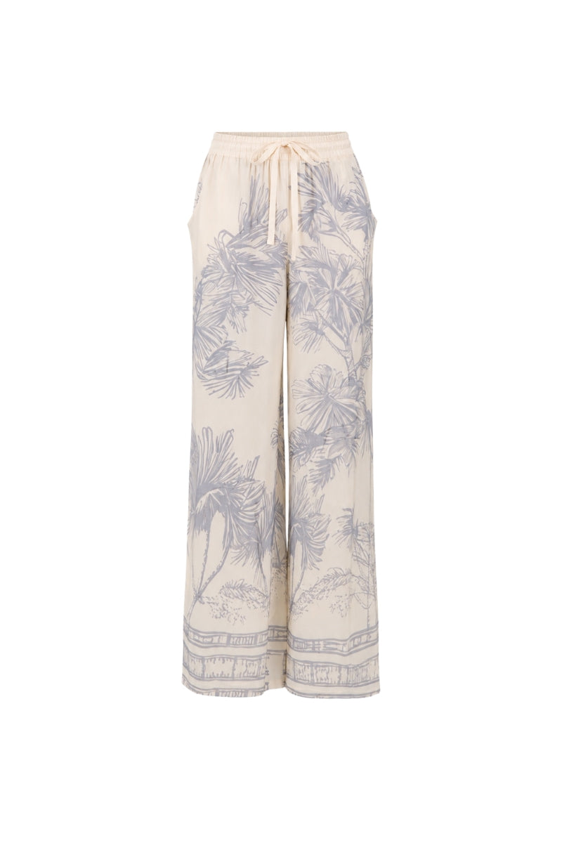 TINTA LATINA EZMIR pants in white with printed design, featuring a stylish, comfortable fit for casual wear.