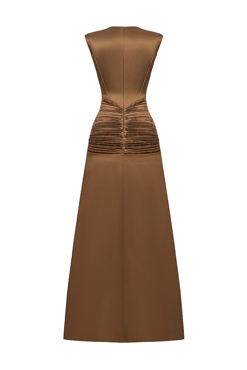 EEGEN STUDIO AIRA Maxi Dress in flowing fabric, featuring a stylish design and elegant silhouette perfect for summer wear.