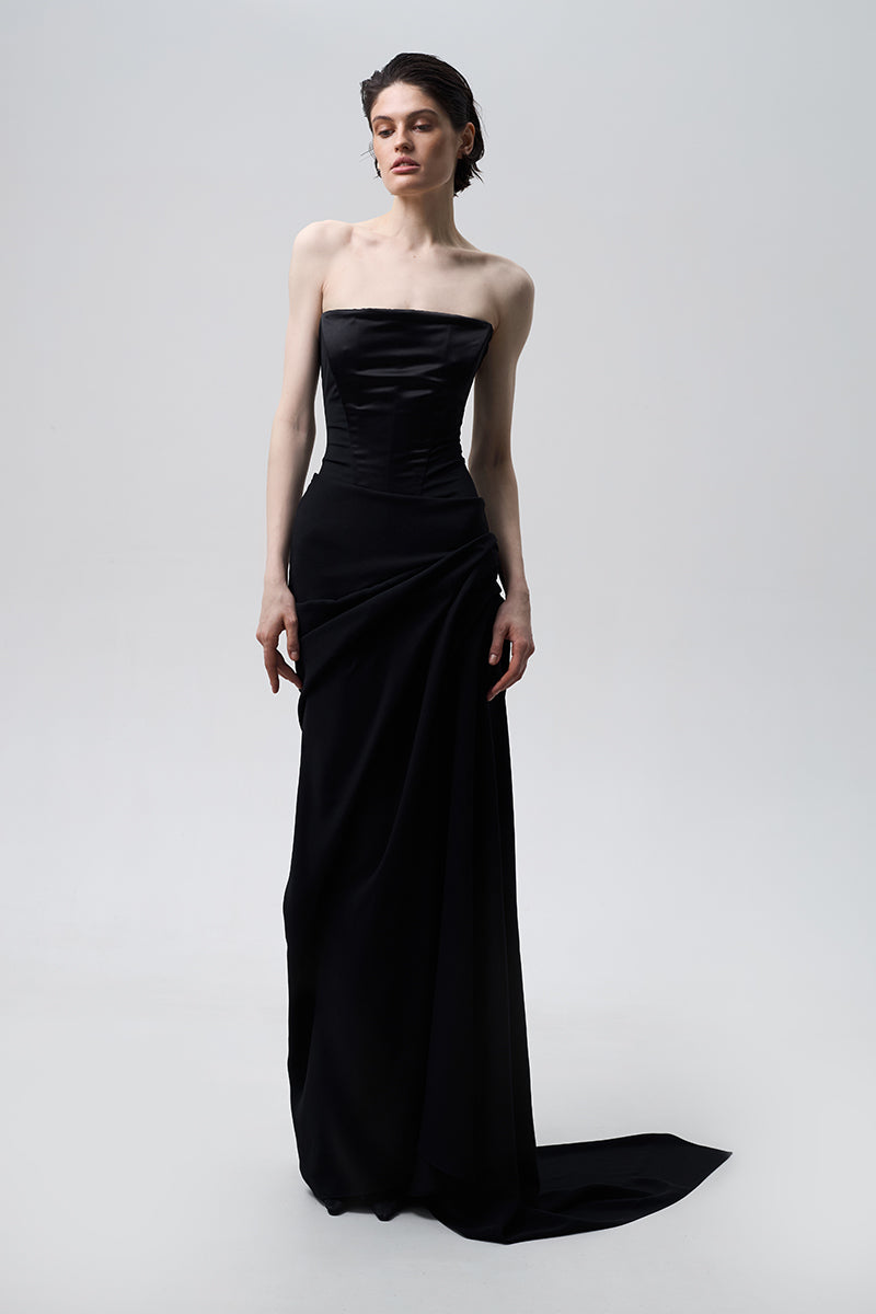 ARCHITECT SKIRT IN BLACK - CULT MIA