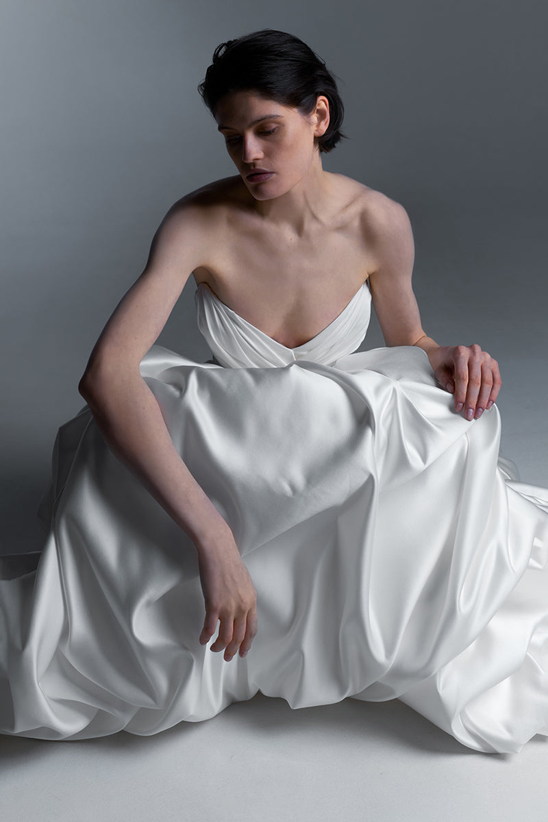 WAVE DRESS WITH DRAPING IN OFF WHITE - CULT MIA