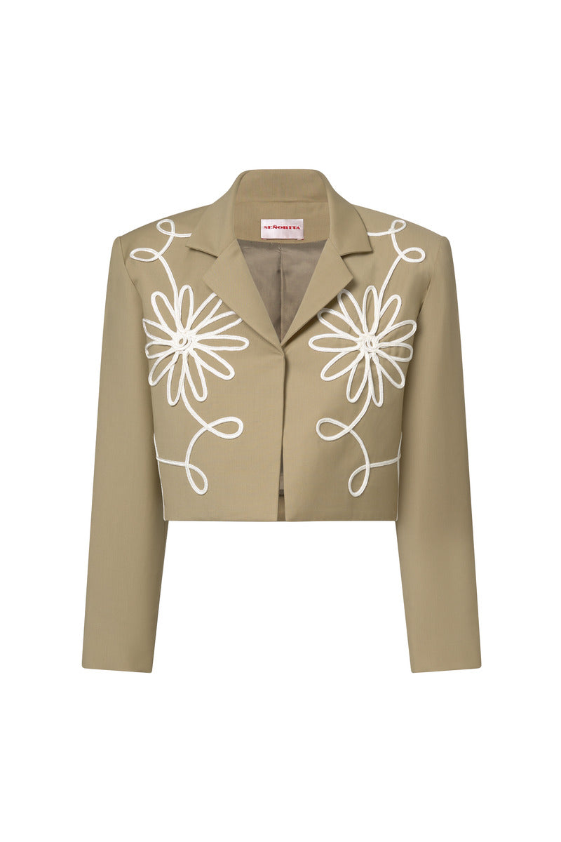 Señorita beige Lara blazer jacket, tailored fit with lapel collar and long sleeves, stylish women's blazer for versatile outfits.