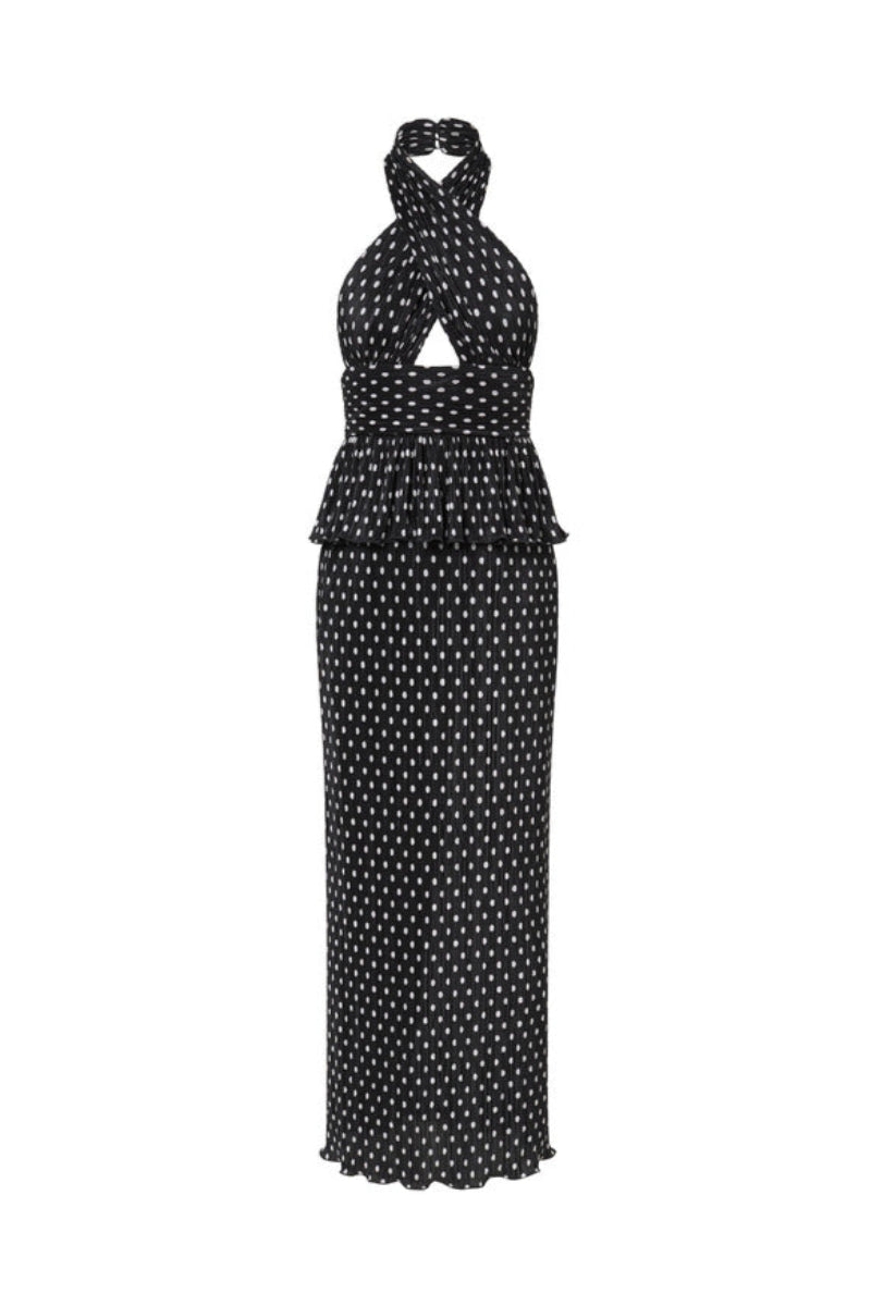 Señorita Sofia black maxi dress with flowing fabric and sleeveless design, perfect for elegant summer outfits.