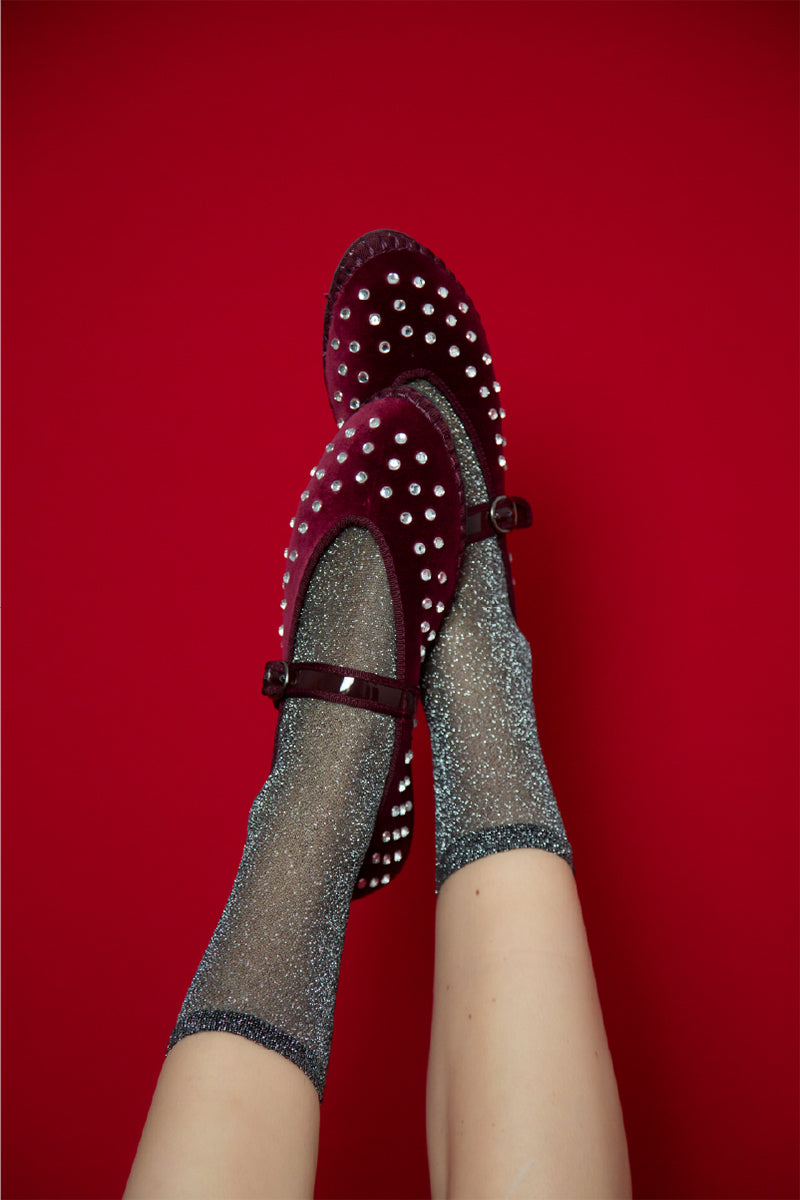 Flabelus Mae flat shoes in burgundy, stylish slip-on flats with a sleek design and smooth finish.