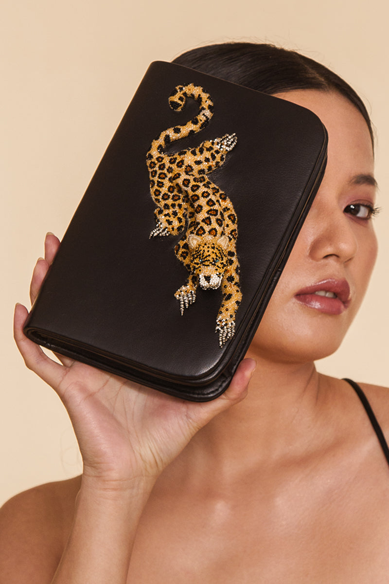 LEOPARD CLUTCH - CULT MIA