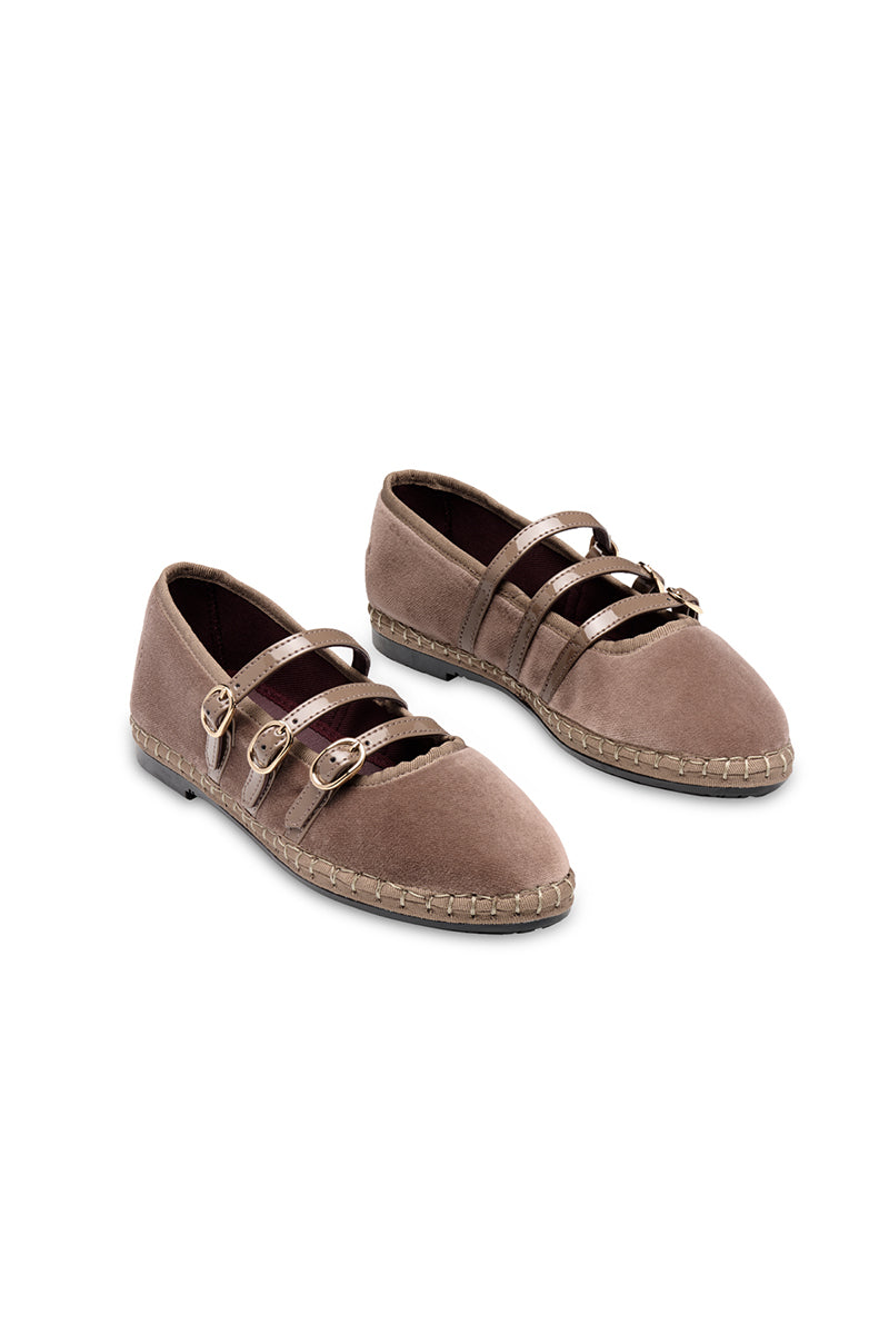 Brown Flabelus Mina flat shoes with a sleek, minimalist design shown on a clean background.
