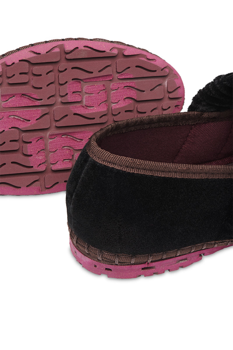 Flabelus Mafalda Sethe velvet black flats with brown piping, featuring a pointed toe and elegant design.