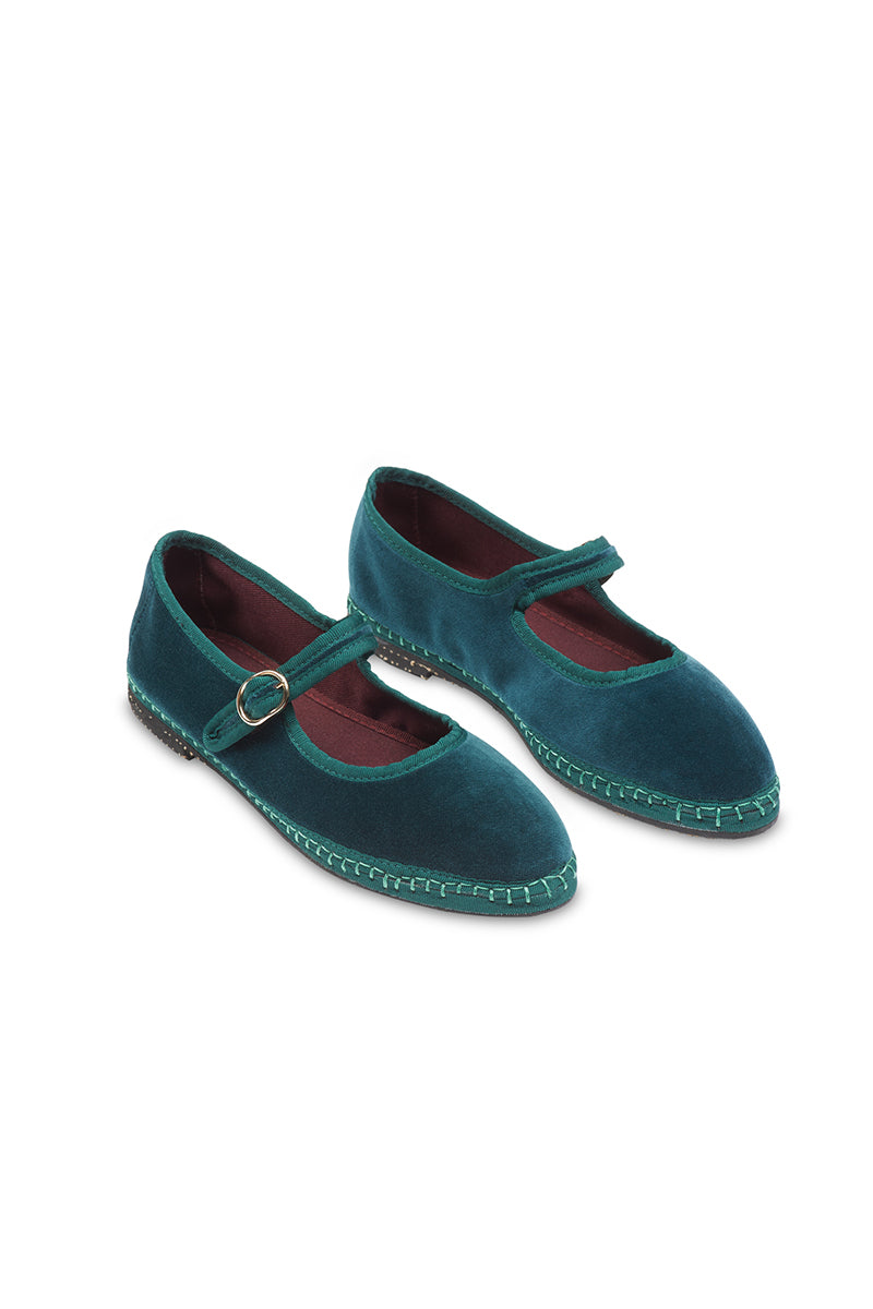 Dark green velvet Flabelus Leonor Mary Jane flats with rounded toes and stylish design, perfect for casual or dressy occasions.