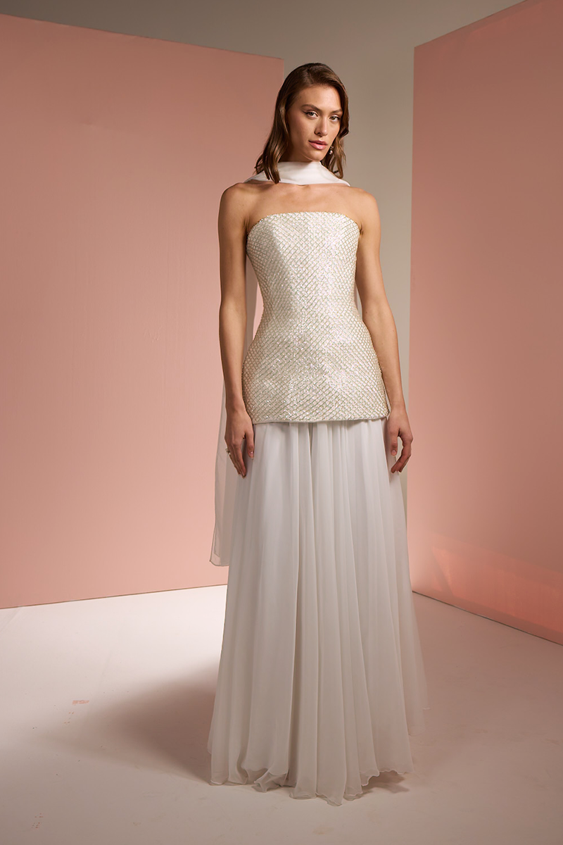 STRAPLESS TOP AND SKIRT SET WITH SCARF IN WHITE - CULT MIA