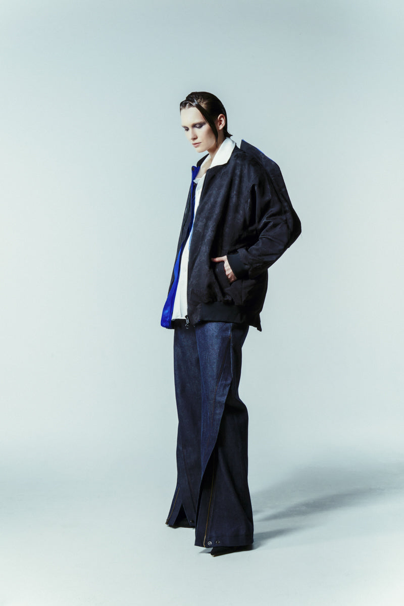 OVERSIZED JACQUARD BOMBER WITH CONTRAST SLEEVE - CULT MIA