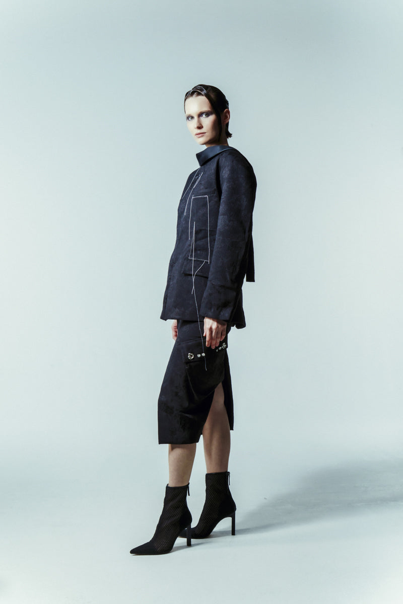 REVERSE TAILORED SUIT JACKET WITH EXPOSED BACK - CULT MIA