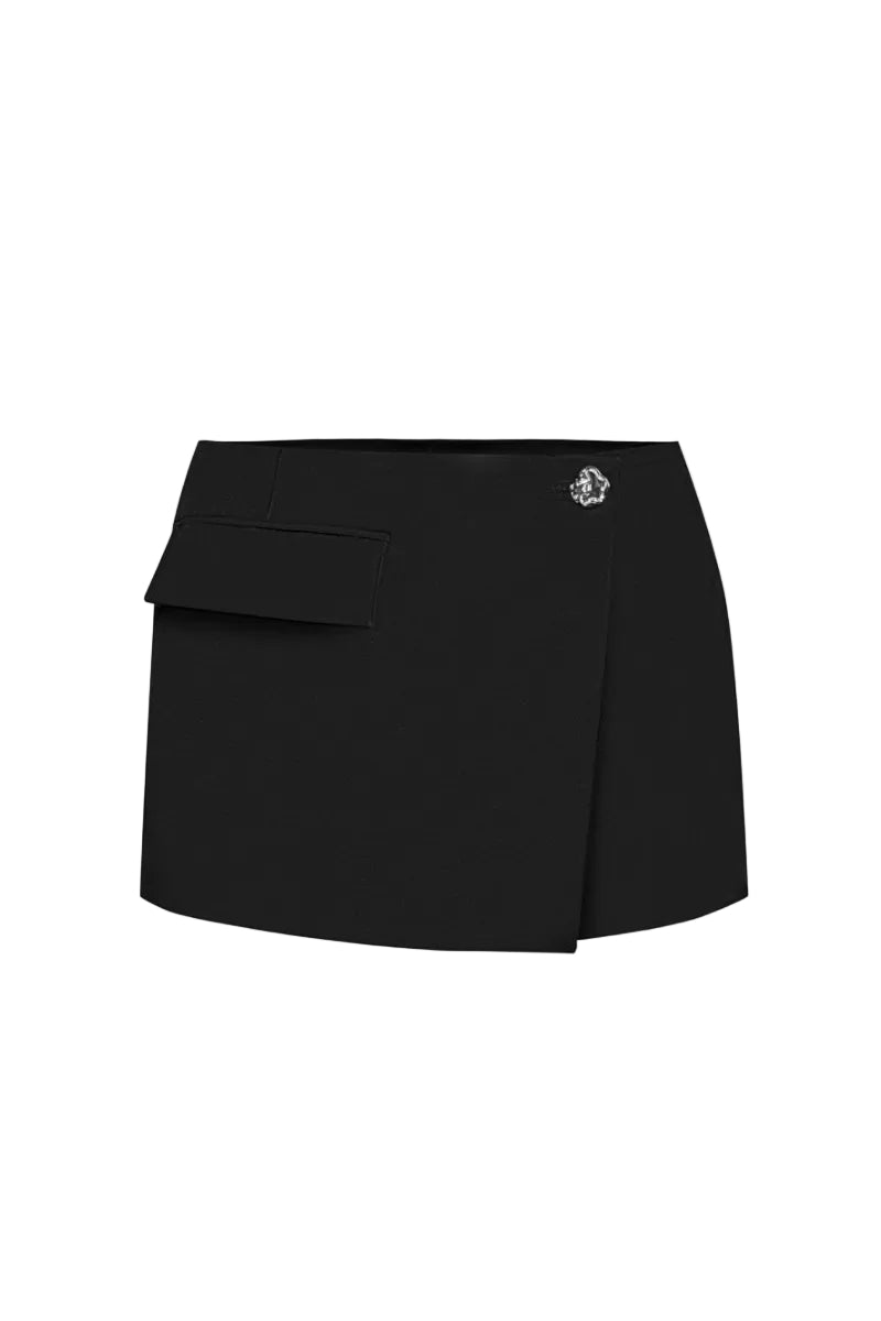 Black Sean Sheila mini skort, front view, stylish shorts with a sleek design perfect for casual or sporty looks.