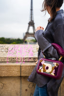 Sy&Vie Folhata Flora Grid Burgundy clutch with floral pattern and structured design, perfect for stylish occasions.