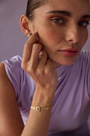 Lavender Monserrate Garcia band ring by Álvaro Ávila, featuring a smooth lavender-colored band with subtle design details.