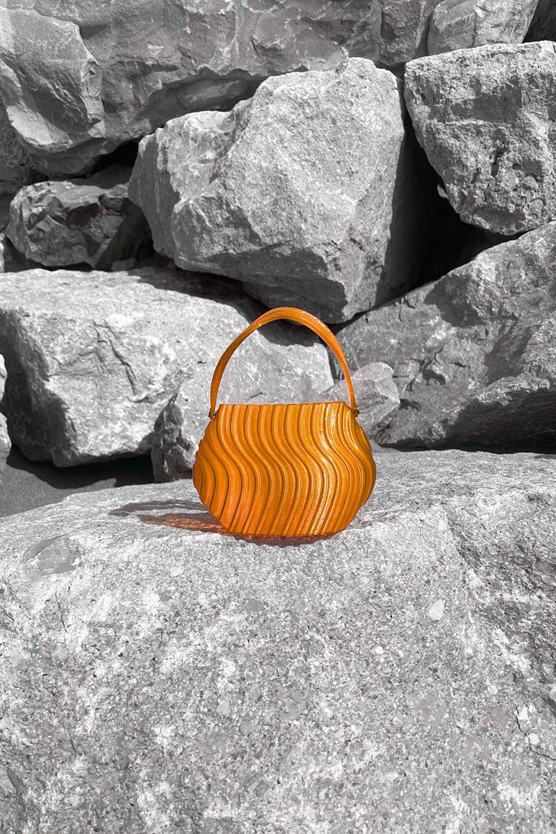 TOPAZ GEM CLUTCH - CULT MIA