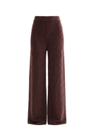 Nelblu Aurora brown pants shown on a model, featuring a stylish fit and casual design for versatile everyday wear.