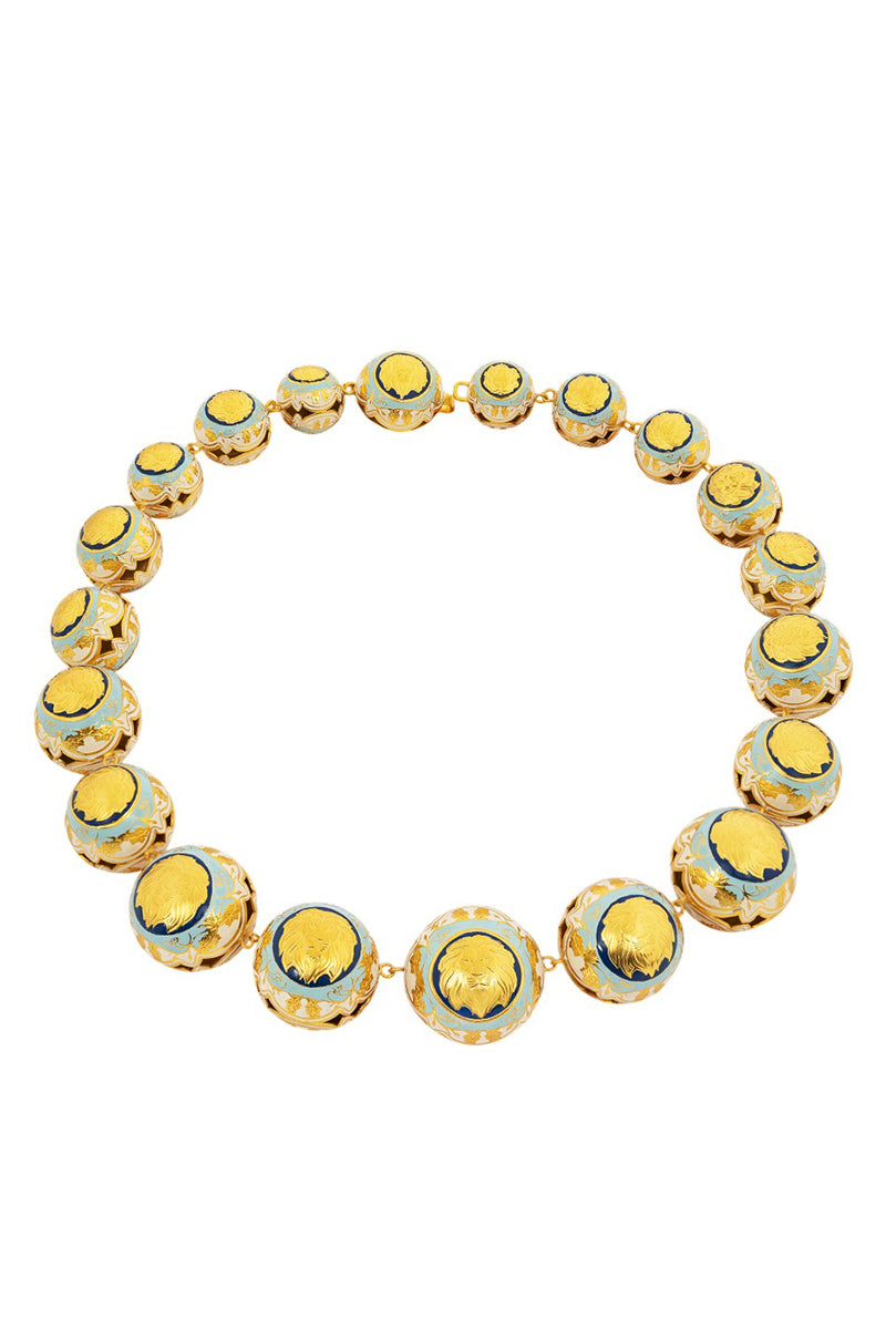 Álvaro Ávila Guardian Statement Necklace featuring a bold blue pendant on a sleek chain, designed for stylish expression.