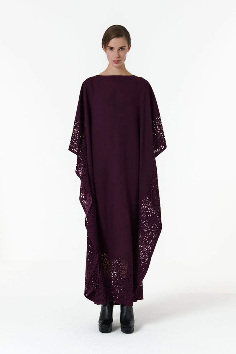 LASER-CUT KAFTAN IN PURPLE | CULT MIA | Leem LASER-CUT KAFTAN IN PURPLE | CULT MIA | Leem