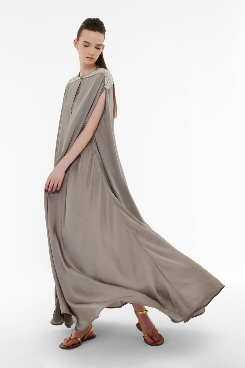 EMBELLILSHED SHOULDER KAFTAN - CULT MIA