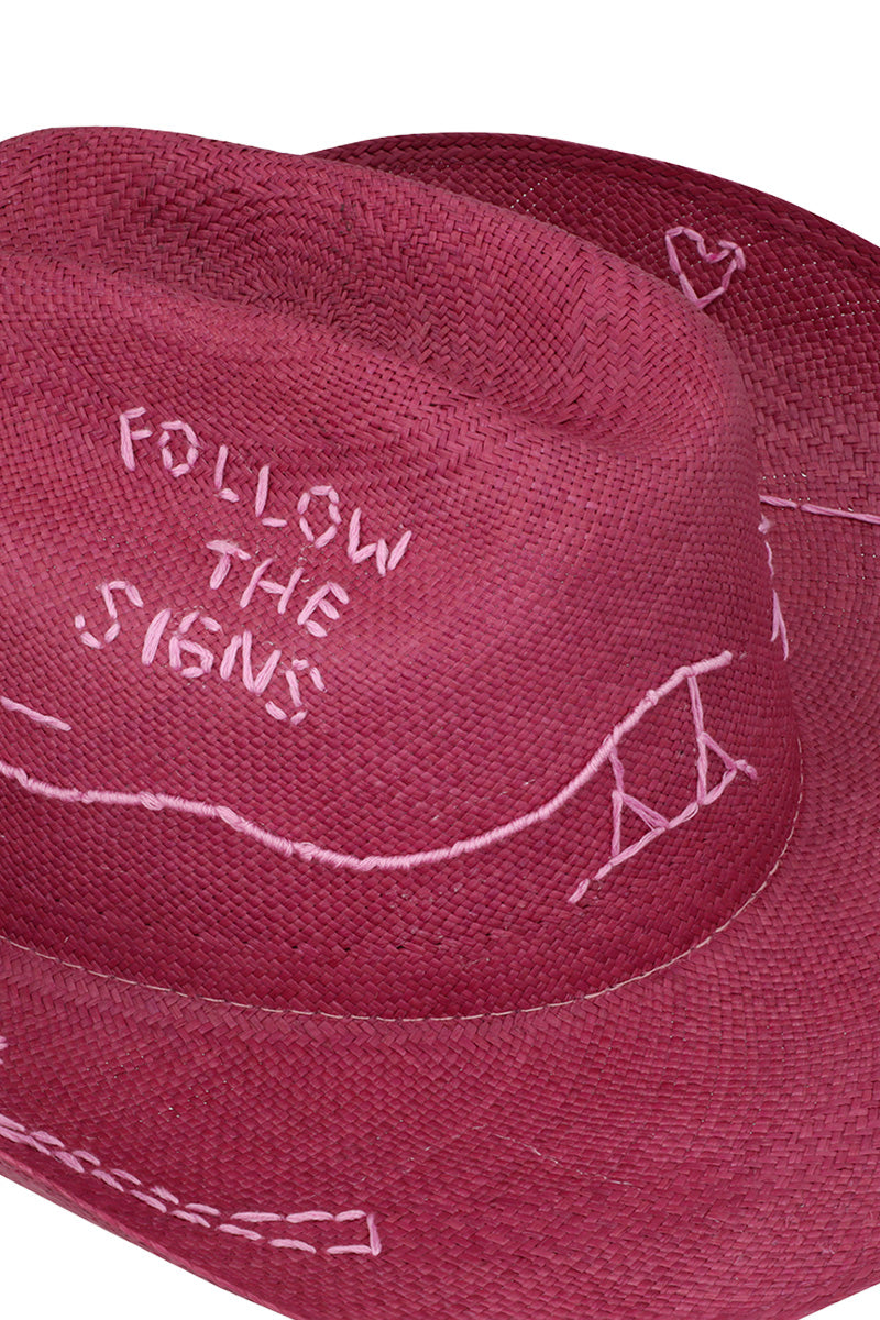 Ser HEATWAVE hat with a stylish design, featuring a wide brim and breathable fabric for sun protection and casual wear.