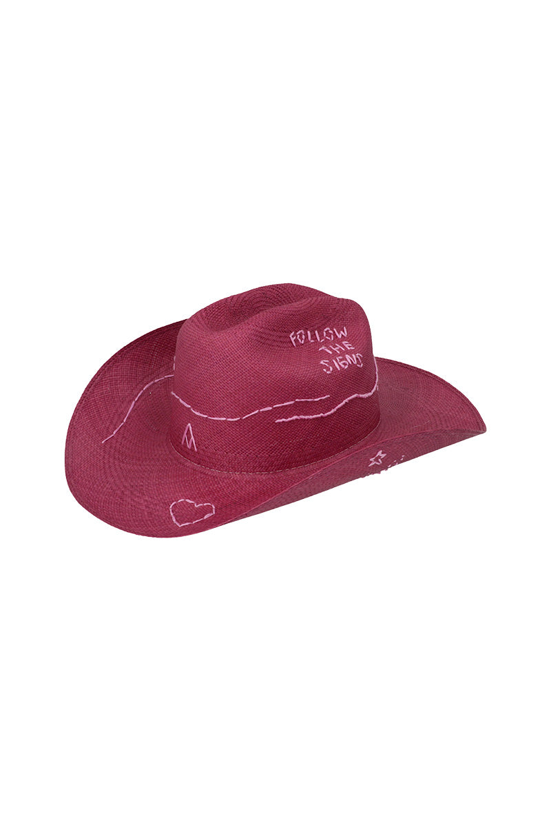 SER Heatwave hat featuring a stylish design, soft fabric, and adjustable strap for a comfortable fit.