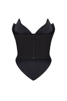Nué VENEDA Corset Top, stylish women's top with fitted design, featuring lace-up front and structured silhouette.