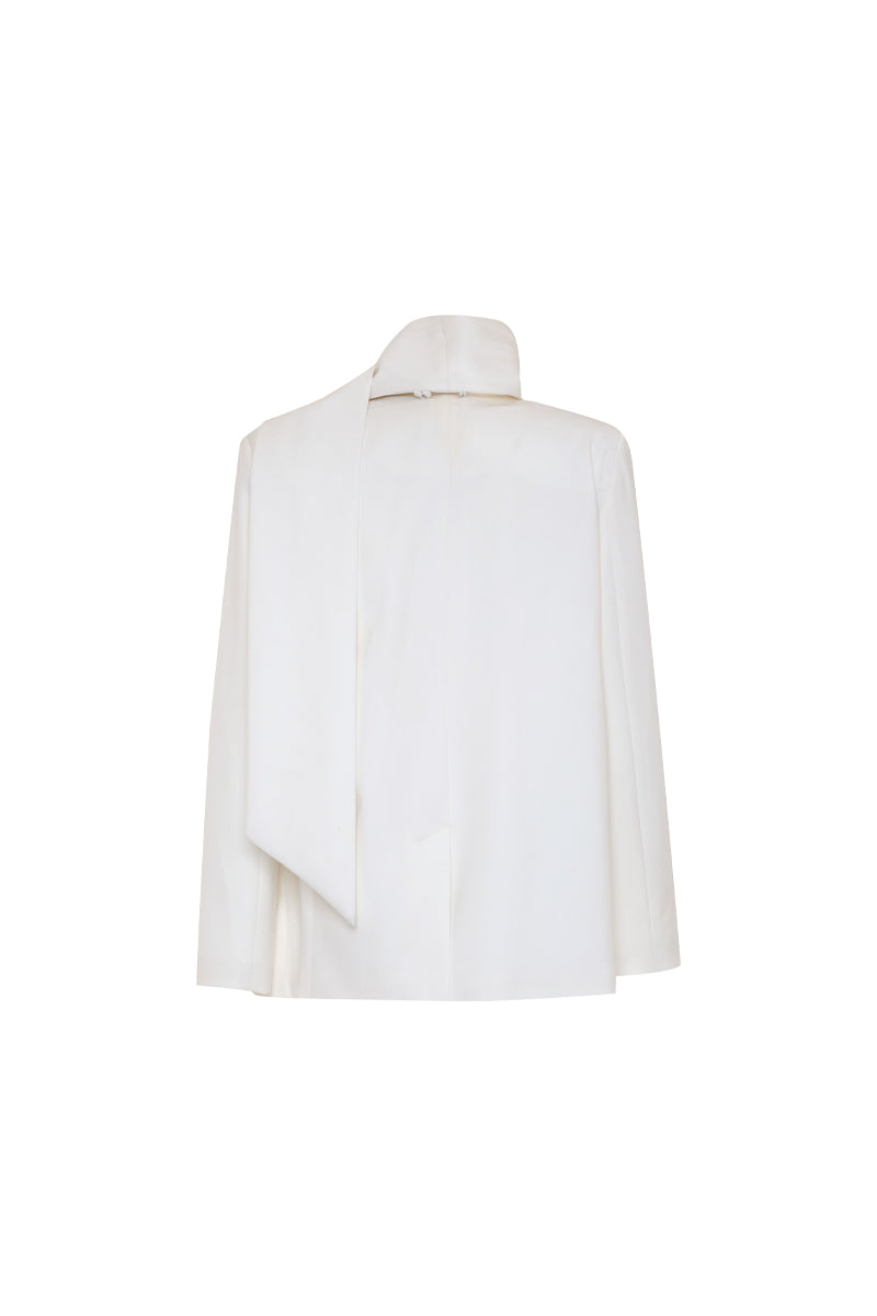 AWAVE suit set featuring a jacket with a detachable shawl collar and matching mini shorts, stylish and modern ensemble.