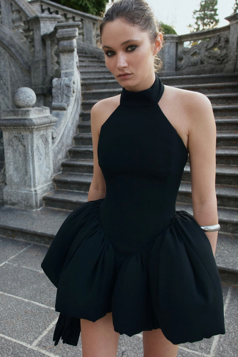 BEATA DRESS IN BLACK - CULT MIA