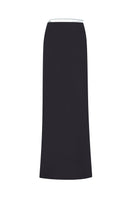 Nué YASMIN maxi skirt in flowing fabric, featuring a vibrant floral pattern and a comfortable waist for elegant everyday wear.
