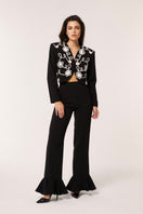 Señorita Maria blazer in black and white, tailored blazer with sleek design, front button closure, and stylish lapels.