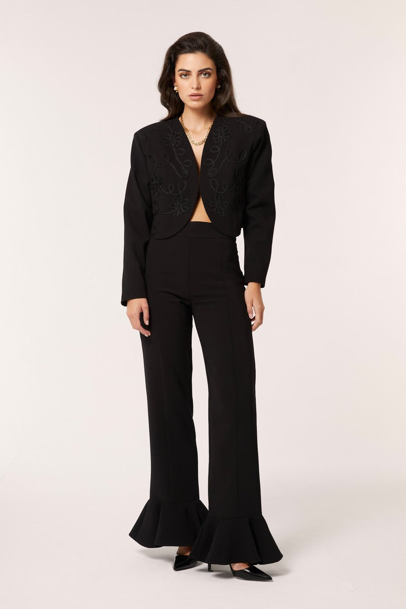 Señorita black Maria blazer jacket, tailored fit with lapel collar and long sleeves, stylish for professional or casual wear.