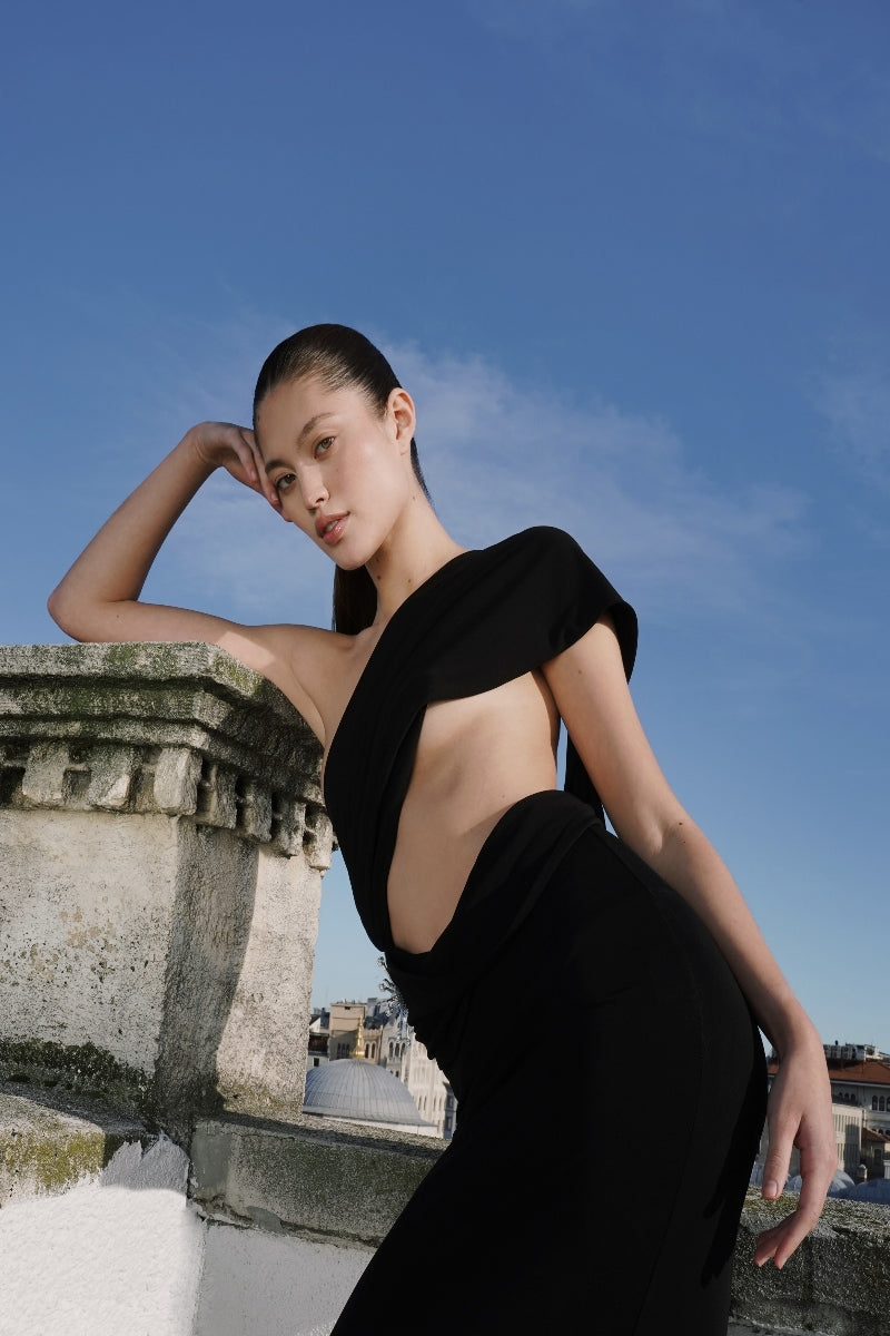 THE ECLIPSE MAXI DRESS - CULT MIA