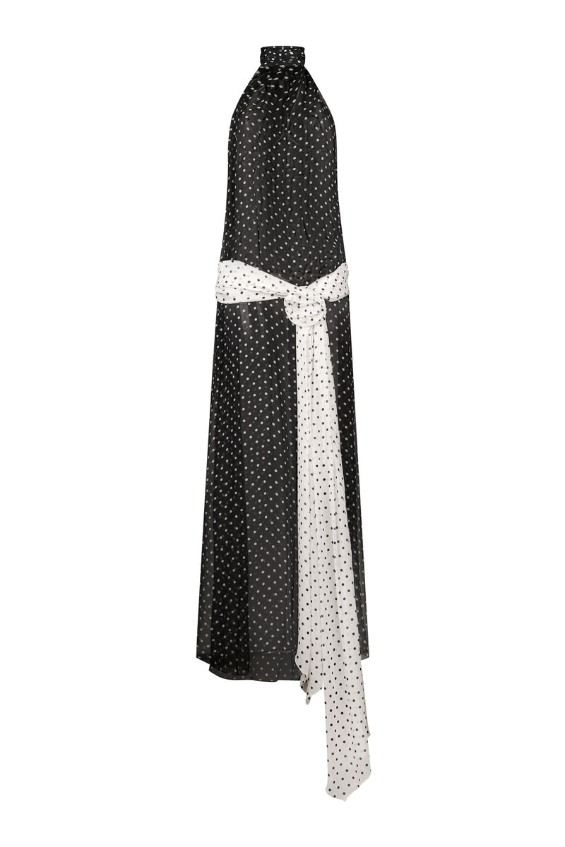 Nué HELOÏSE black gown, elegant dress with flowing fabric and stylish design, perfect for formal occasions.