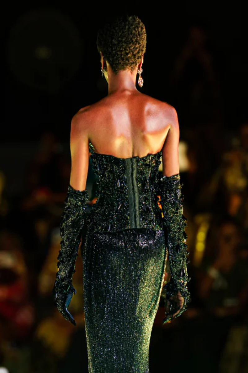 Onalaja LELA embellished black gloves with decorative details, stylish and warm gloves for fashion and comfort.