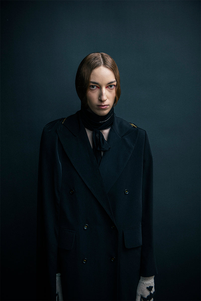 LONG JACKET WITH ZIP-ON DETACHABLE SCARF IN BLACK - CULT MIA