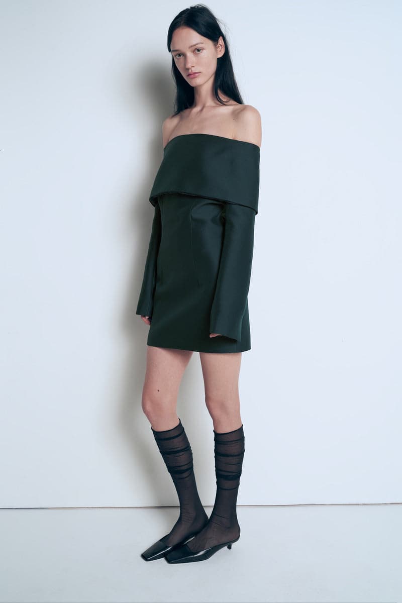 LARGE FOLD-DOWN GREEN COLLAR MINI DRESS - CULT MIA