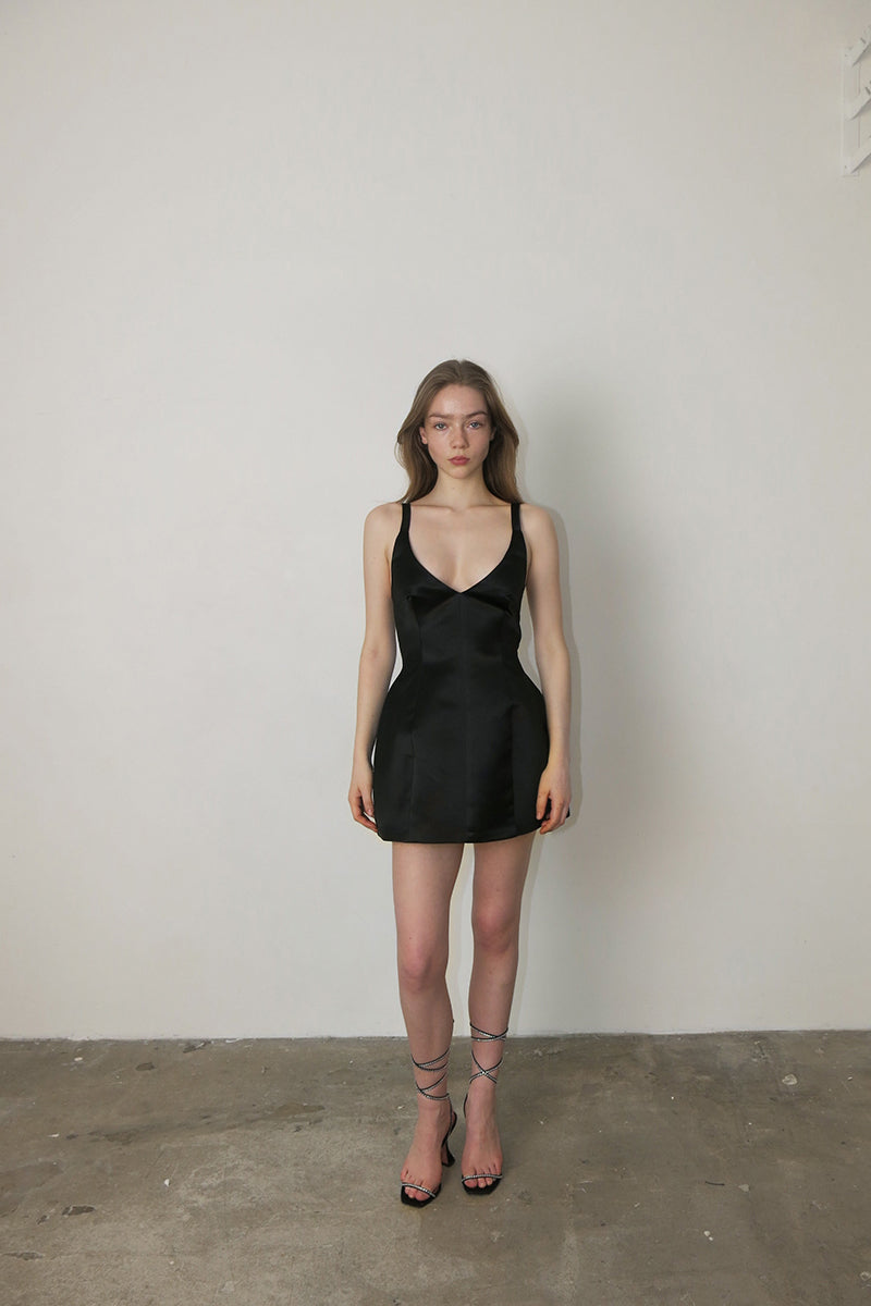 CASSIE DRESS IN BLACK
