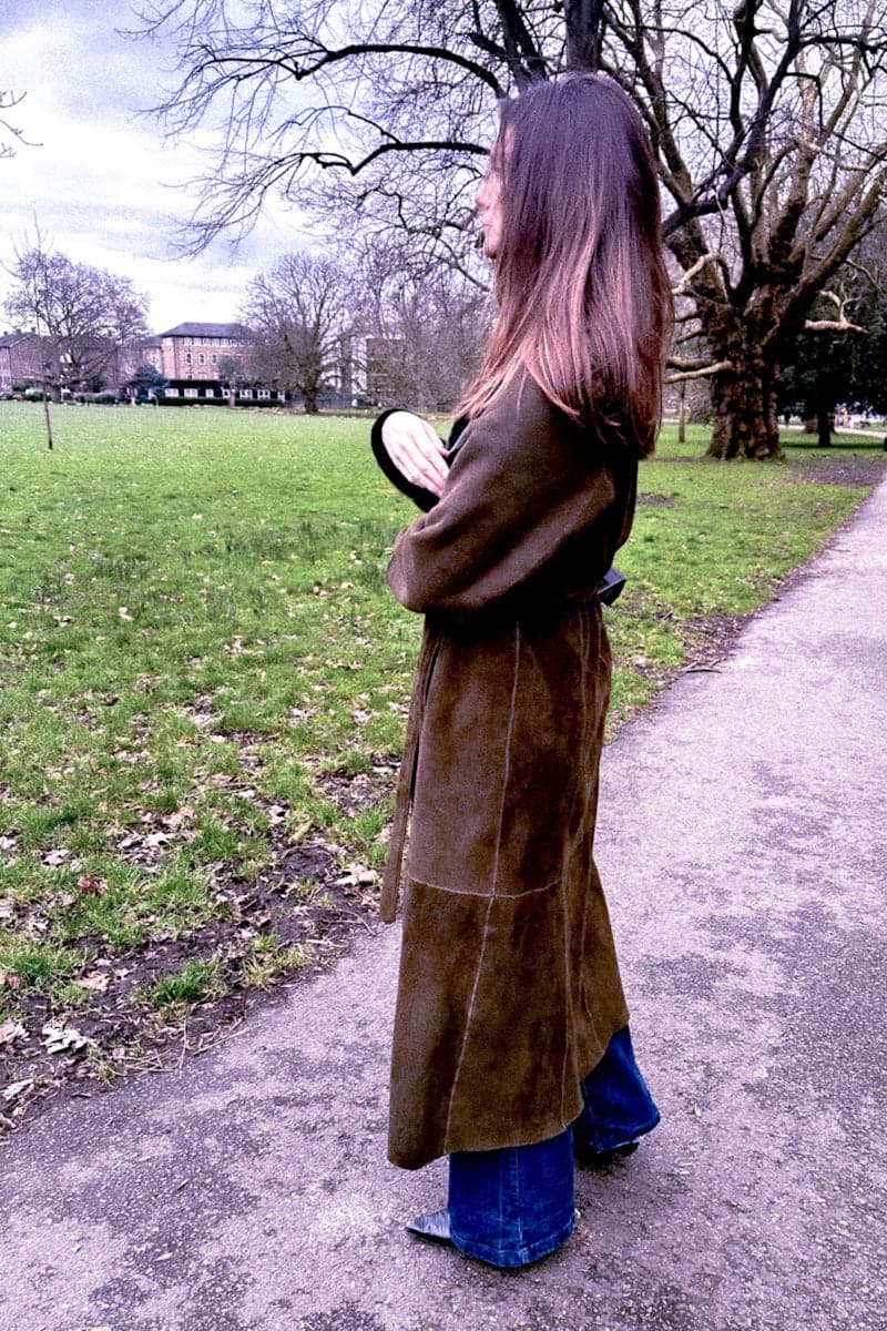 Verheyen Bella reversible shearling coat displayed with soft shearling lining and a stylish, versatile design.